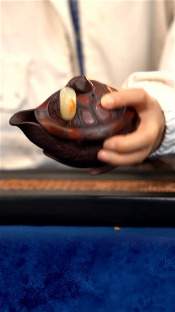 宜兴紫砂 紫砂茶壶 12 富甲手抓