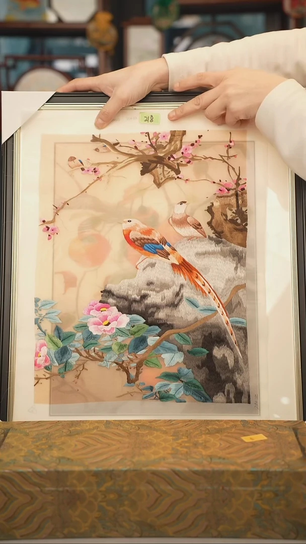 扇子苏绣绣片 30乘40