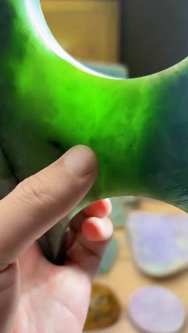 翡翠挂件未镶嵌A货张麦A977