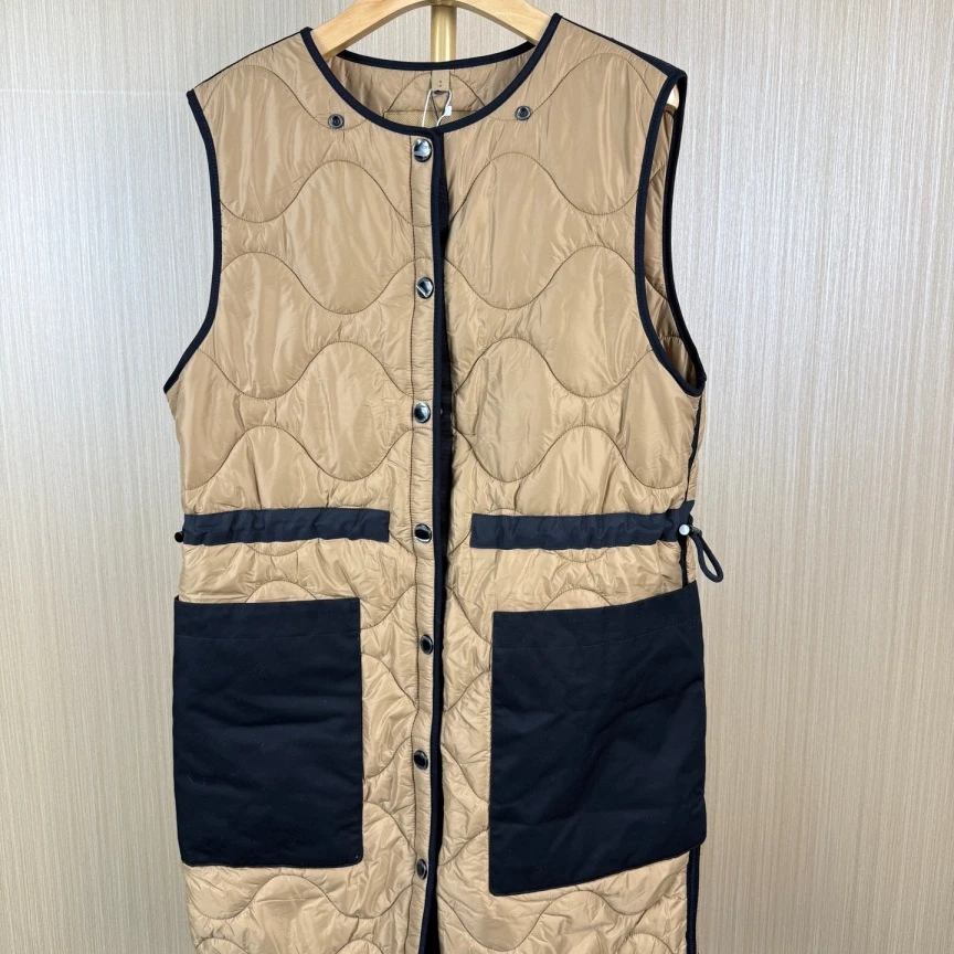 99新 BURBERRY/博柏利 无袖长款背心 S 16685552