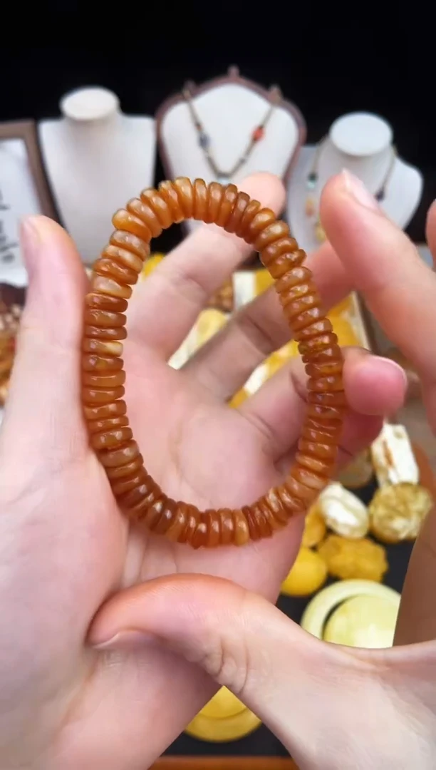 琥珀未镶嵌珠宝奇石柒月