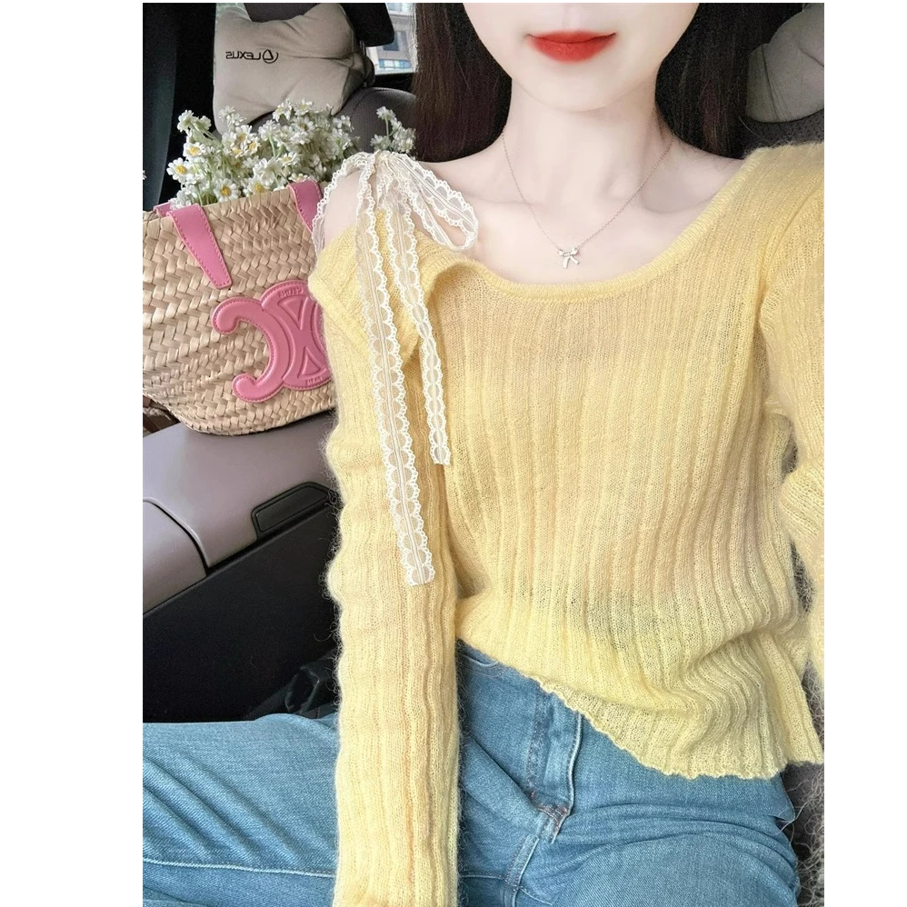 洋气减龄蕾丝系带毛衣女2025春季别致新款上衣小个子穿搭针织衫潮