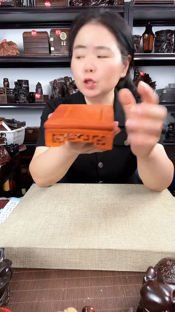 木HHHL 正方老李红木工艺品