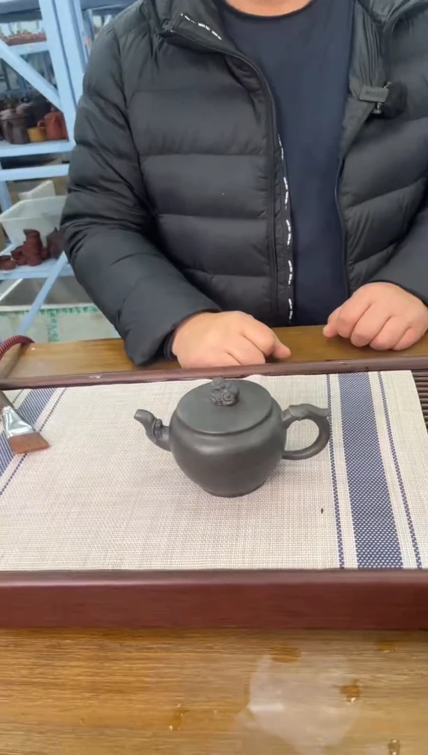 【闪购商品】紫砂茶杯黑金绞泥狮钮杯