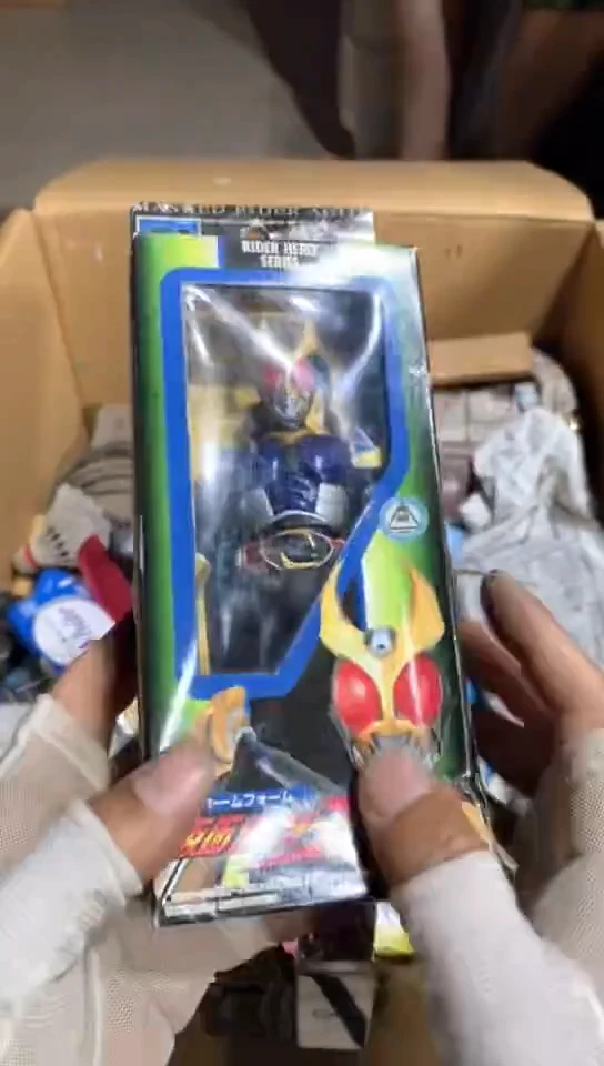 8新D**N中古商品，瑕疵品，不保好坏。777