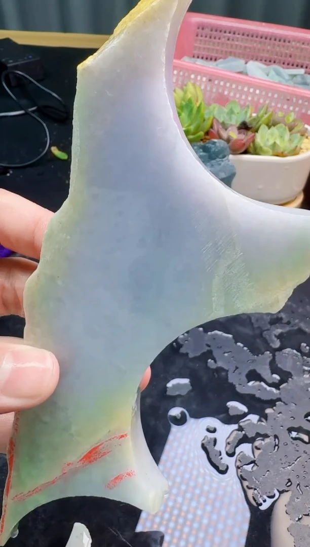 翡翠未镶嵌颈饰024天然缅甸A货翡翠