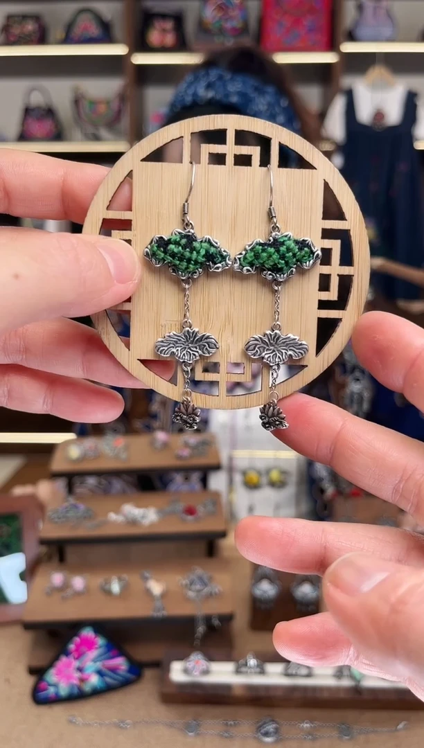 织绣1696黔东南苗族刺绣