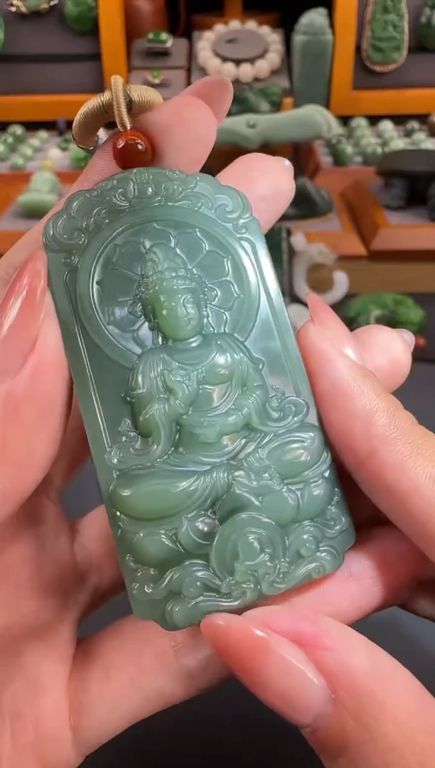 颈饰未镶嵌和田玉1