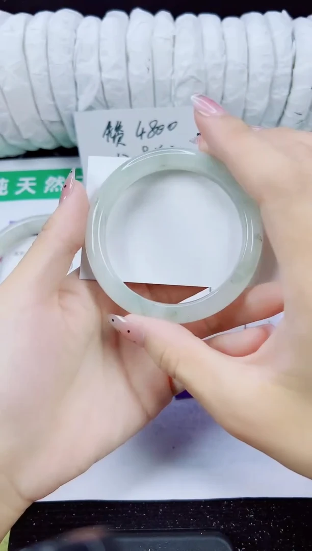 未镶嵌手镯石英质玉98-56/57