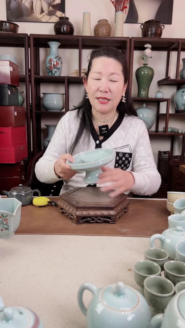 【闪购商品】杯釉中彩 高脚果盘（桃子）