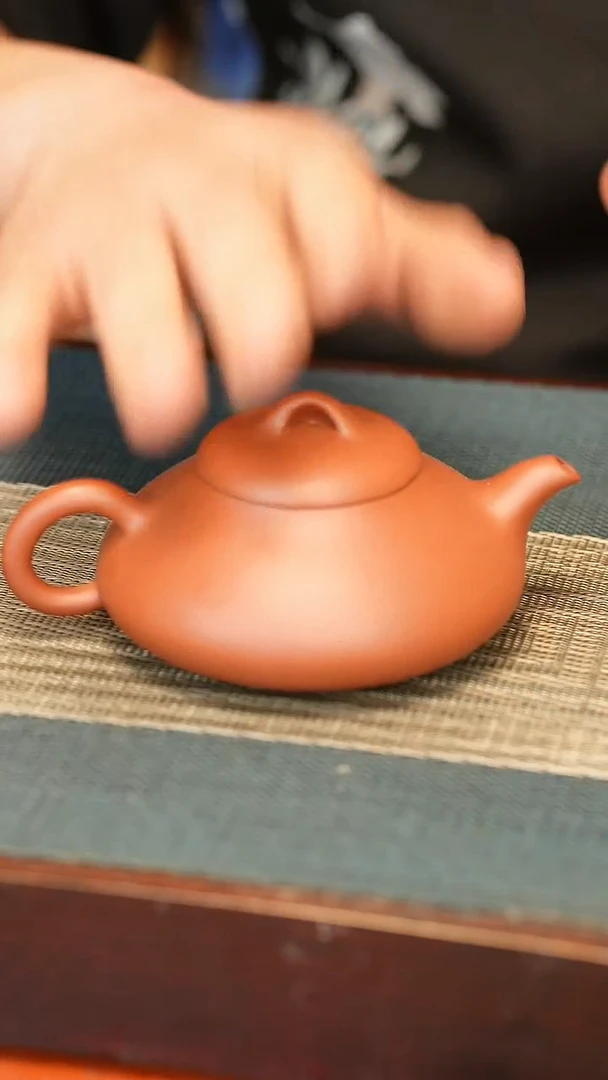 【闪购商品】喀左紫砂原矿手工制作