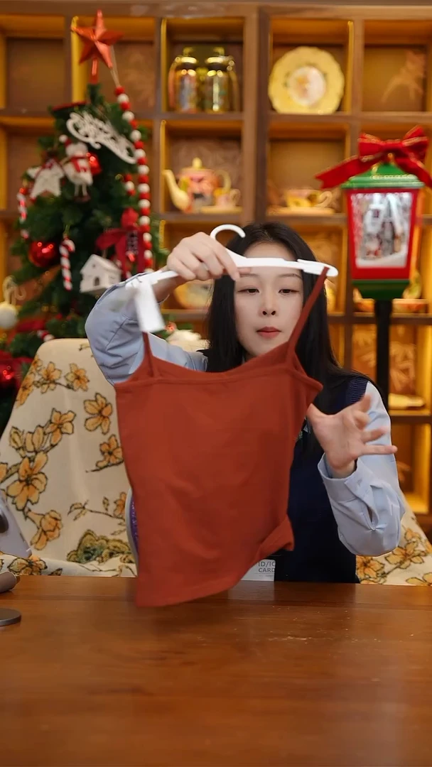 陶25-露思同款加绒吊带均码（80-130斤）-红色