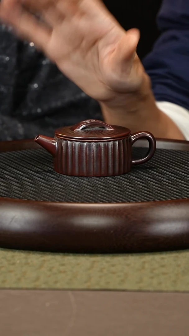 茶壶紫砂36 姚玲香 龙山古乌泥 筋纹汉瓦140cc
