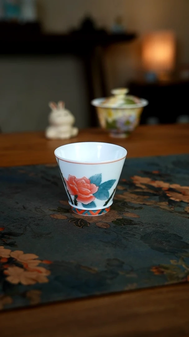 陶瓷一一一八-二三五