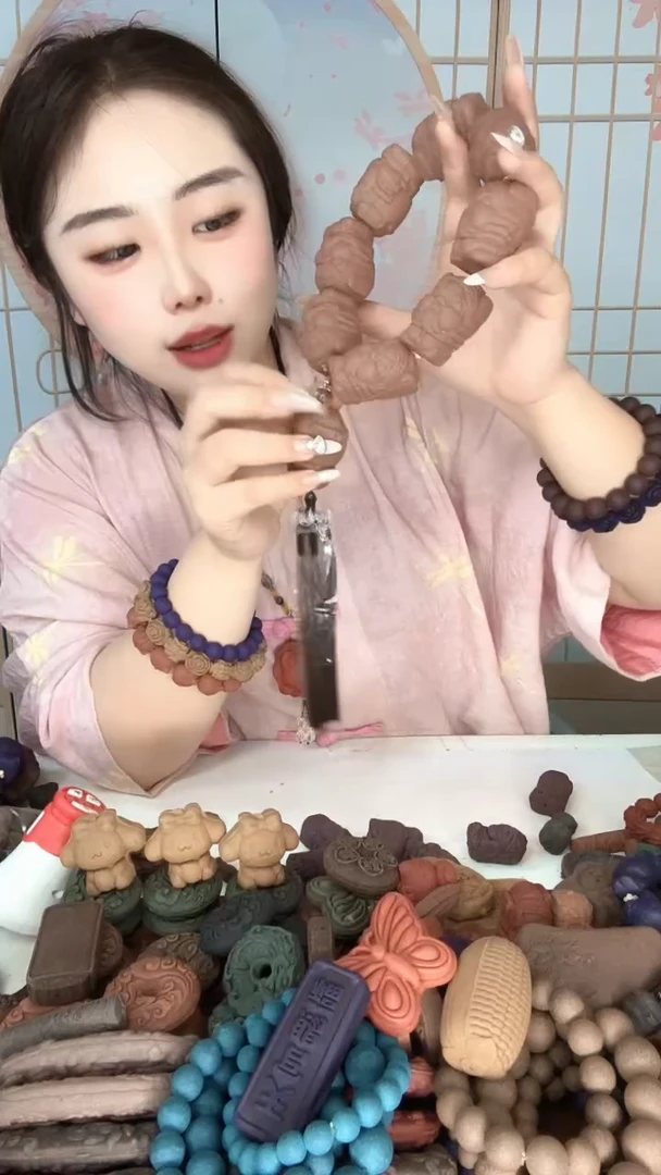 泥塑新息肌钟馗手持1条