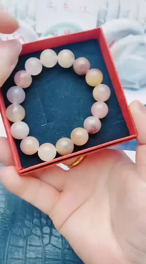 未镶嵌手镯石英质玉（多样性发其一）x179+12m