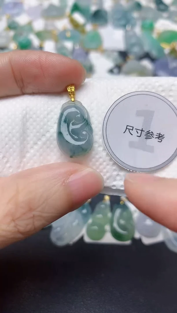 颈饰未镶嵌翡翠天然缅甸A货翡翠