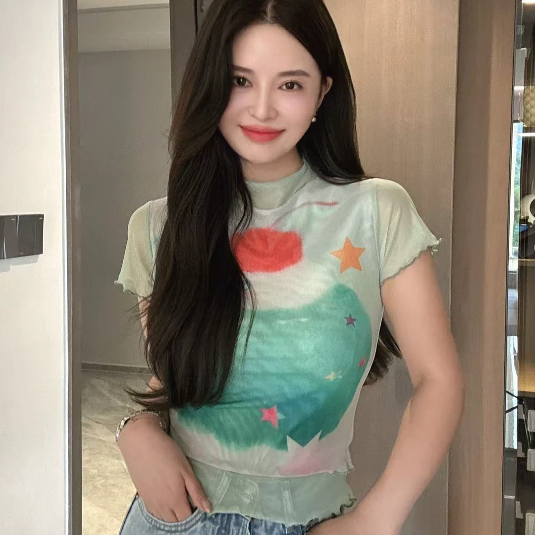 福利8.28号自留减龄时尚小中领图案上衣（现货） 显瘦修身短款图案