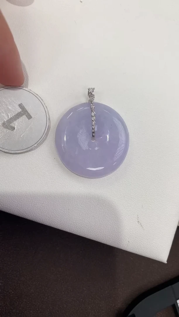 颈饰18K金镶嵌翡翠天然缅甸a货翡翠(多样性发其一)