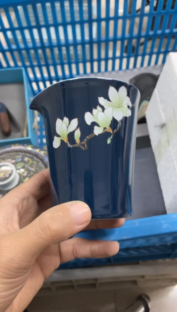 杯无运费险有瑕疵的摄影的产品有使用过的痕迹有点脏介意勿拍