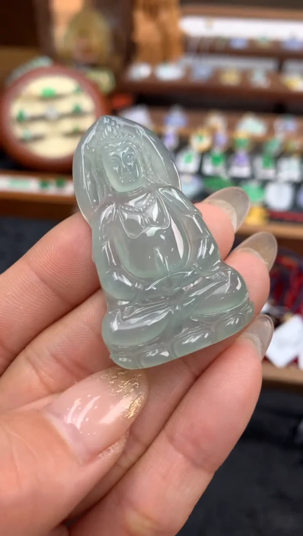 【闪购商品】翡翠颈饰未镶嵌观音