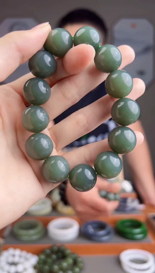 和田玉未镶嵌颈饰多样性发货 拍一单发一个