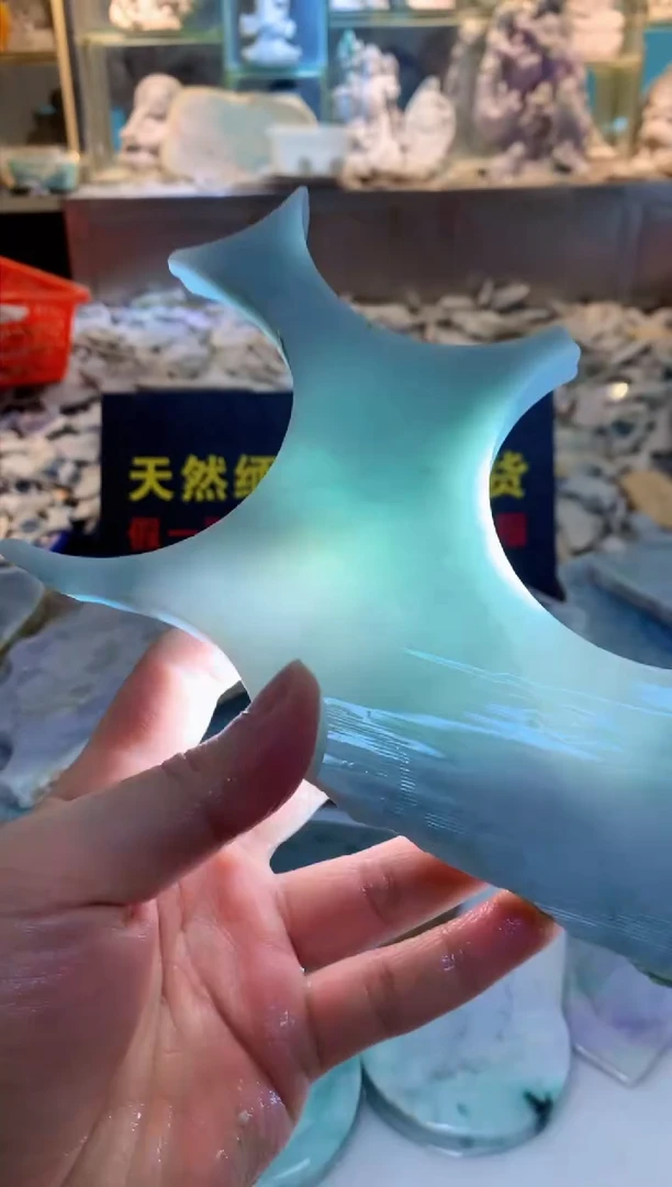 翡翠未镶嵌颈饰0朗0翡翠珠宝16