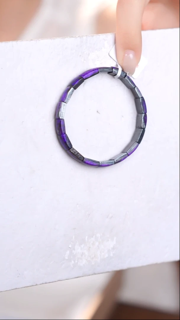 未镶嵌苏纪石（舒俱来）手镯@