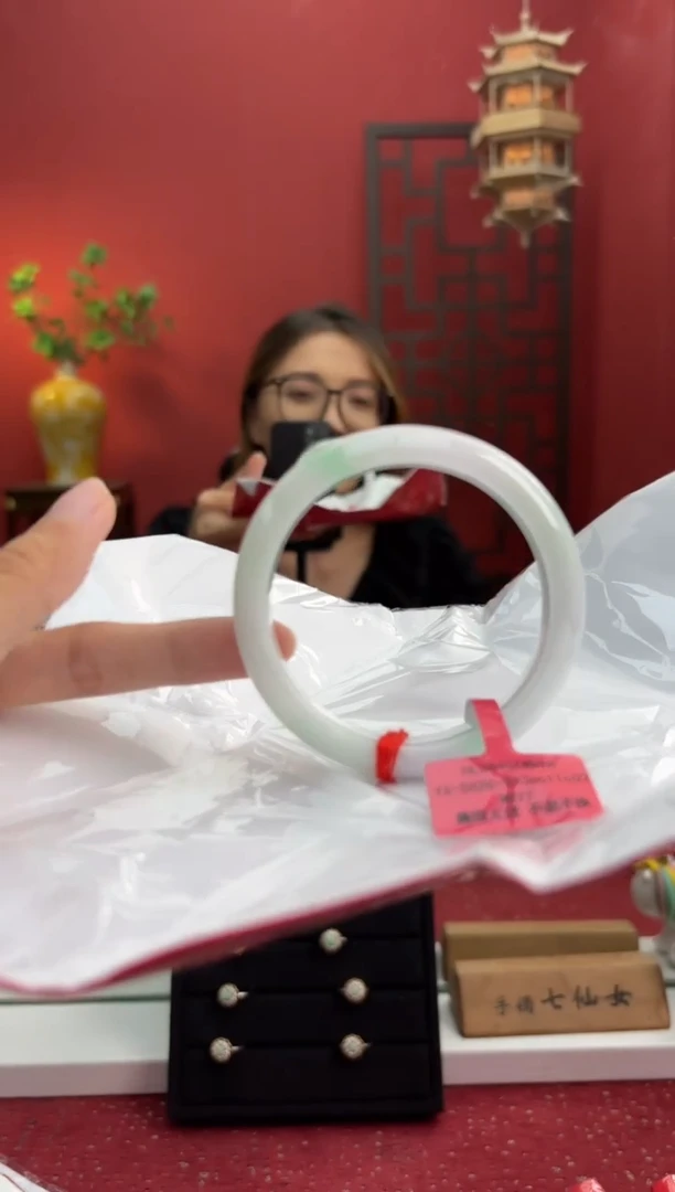 未镶嵌手镯翡翠翡翠手镯5