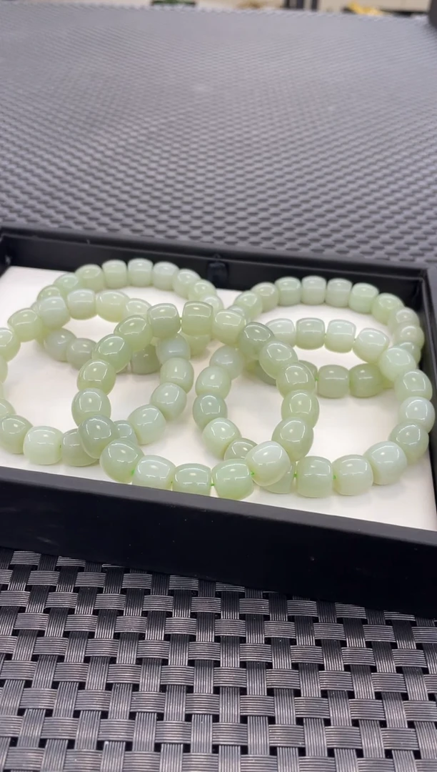 未镶嵌手链和田玉（多样性发一件）PP124