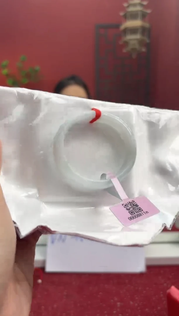 未镶嵌手镯（贵妃镯）翡翠翡翠手镯6