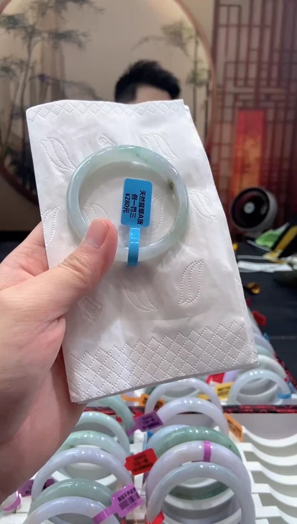翡翠手镯未镶嵌000015446