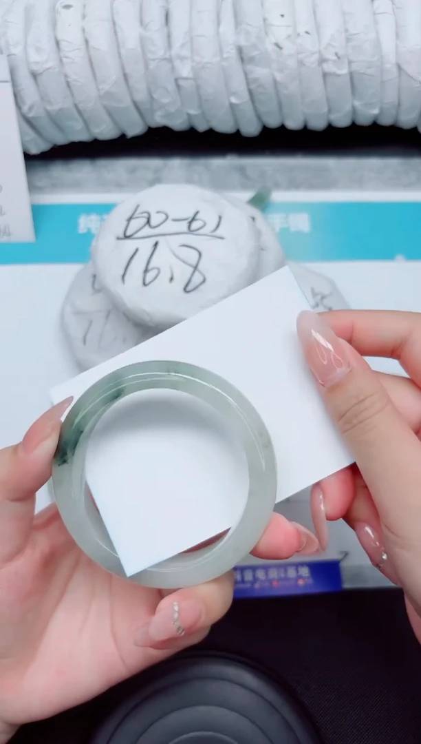 石英质玉手镯未镶嵌17-54