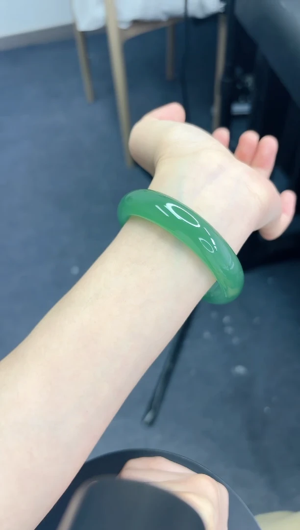 未镶嵌手镯石英质玉208-59.1