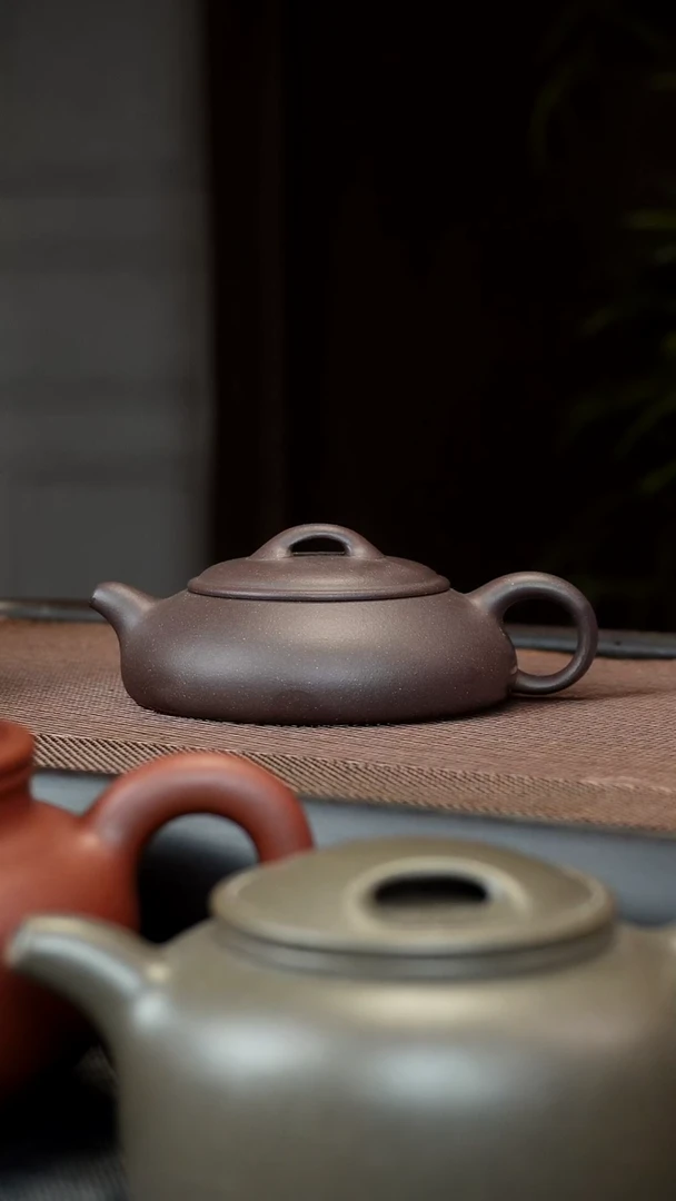 【闪购商品】紫砂茶壶无尘 150CC