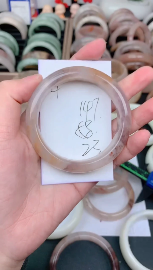 未镶嵌手镯石英质玉147