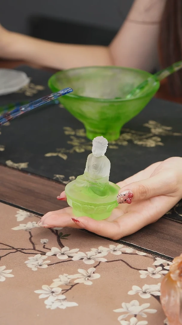 手工艺品琉璃༗****༻绿色药师佛茶宠摆件