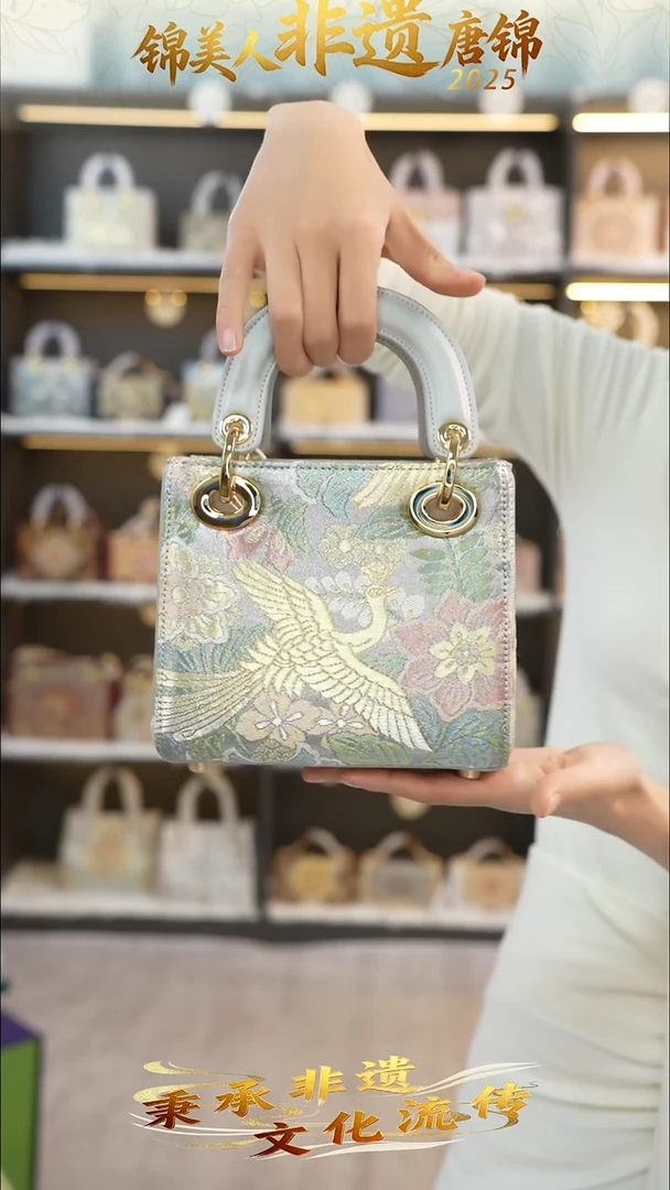 织绣86非遗唐锦小戴妃