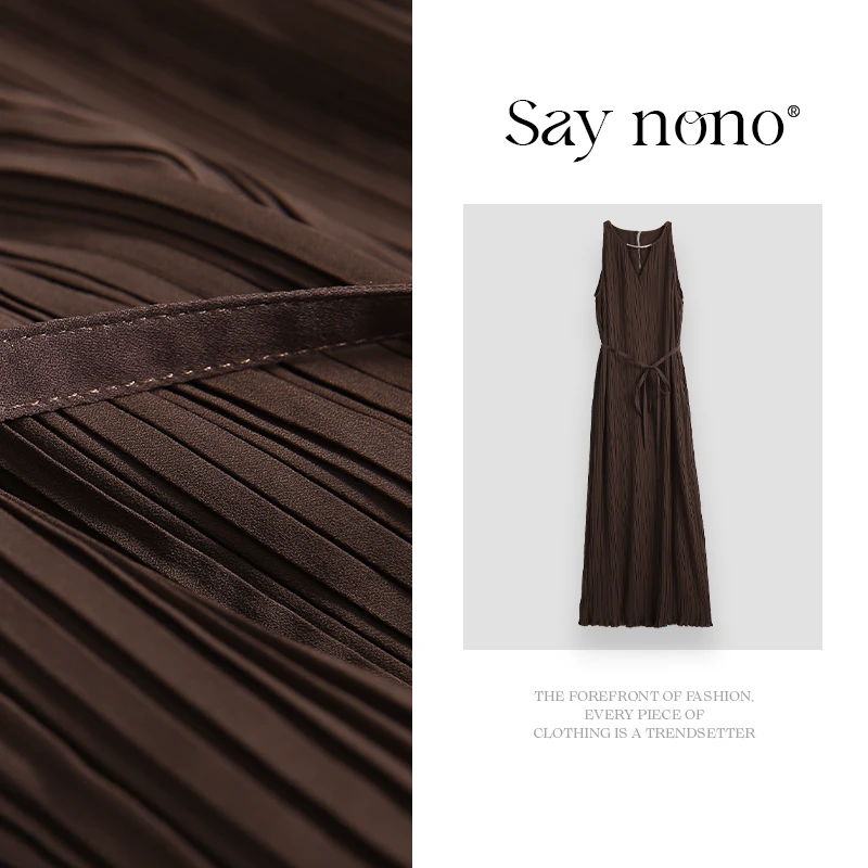 懒猫nono│Saynono 灵动女神百褶挂脖无袖连衣裙/BLL6406