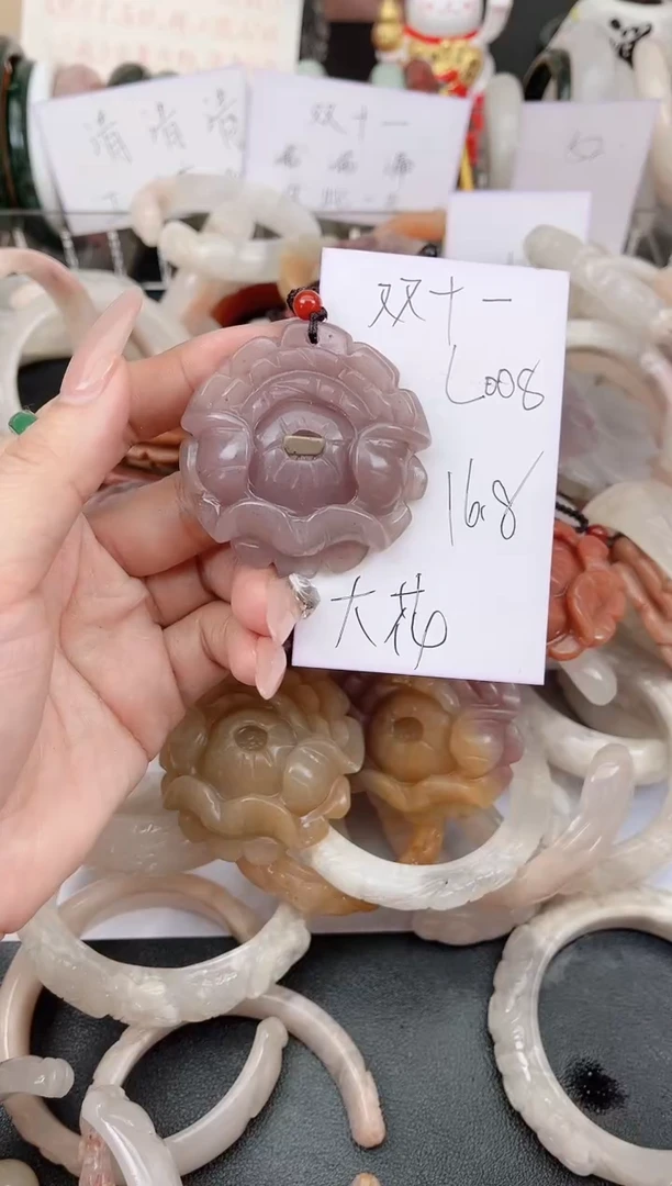 未镶嵌手镯石英质玉L008牡丹大花