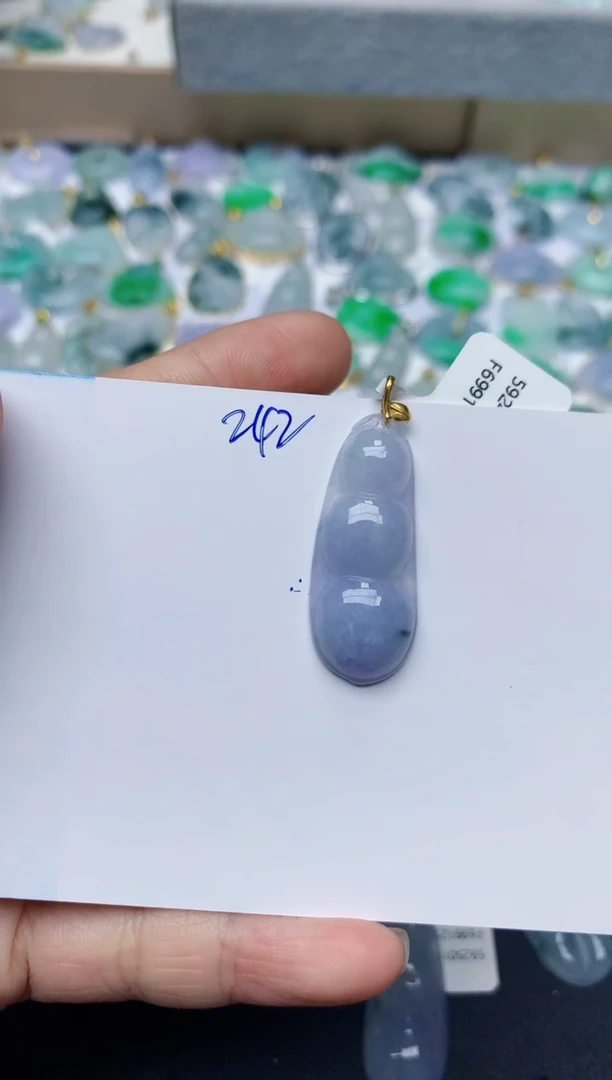 【闪购商品】翡翠颈饰18K金镶嵌天然翡翠A货