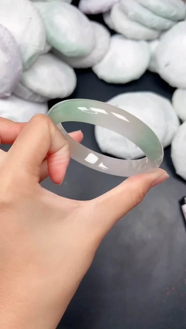 精品手镯，一物一拍Y098