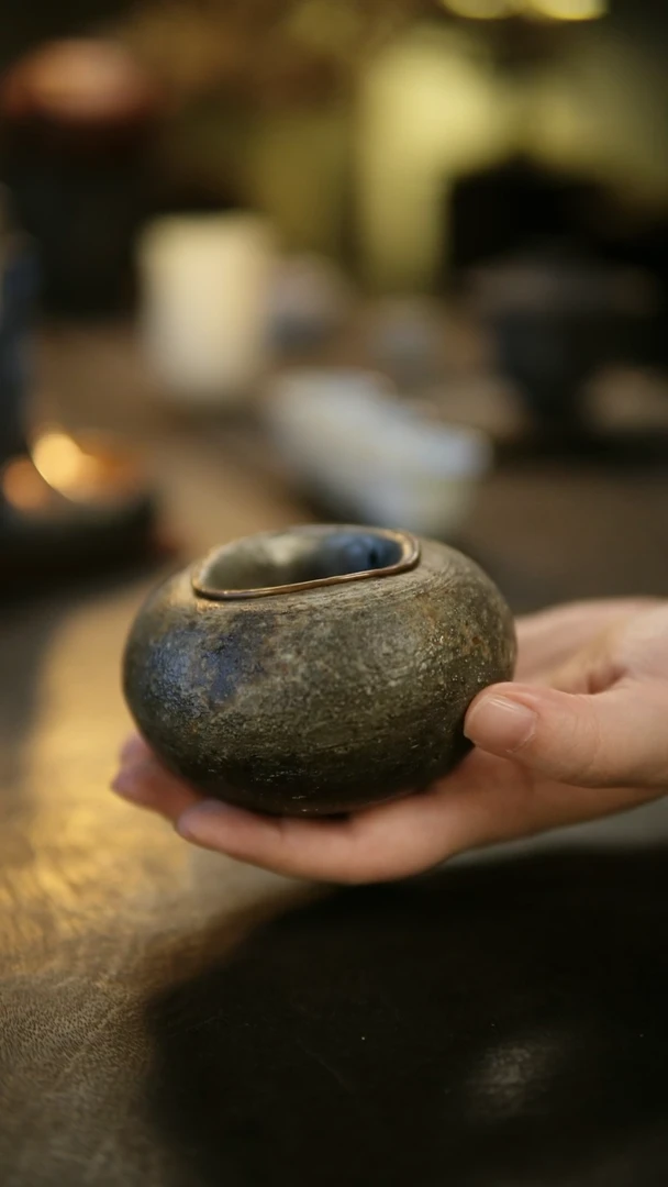 阿眠     刚子手作柴烧陶泥锡盖建水