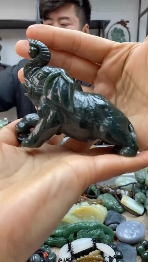 【闪购商品】和田玉摆件未镶嵌1