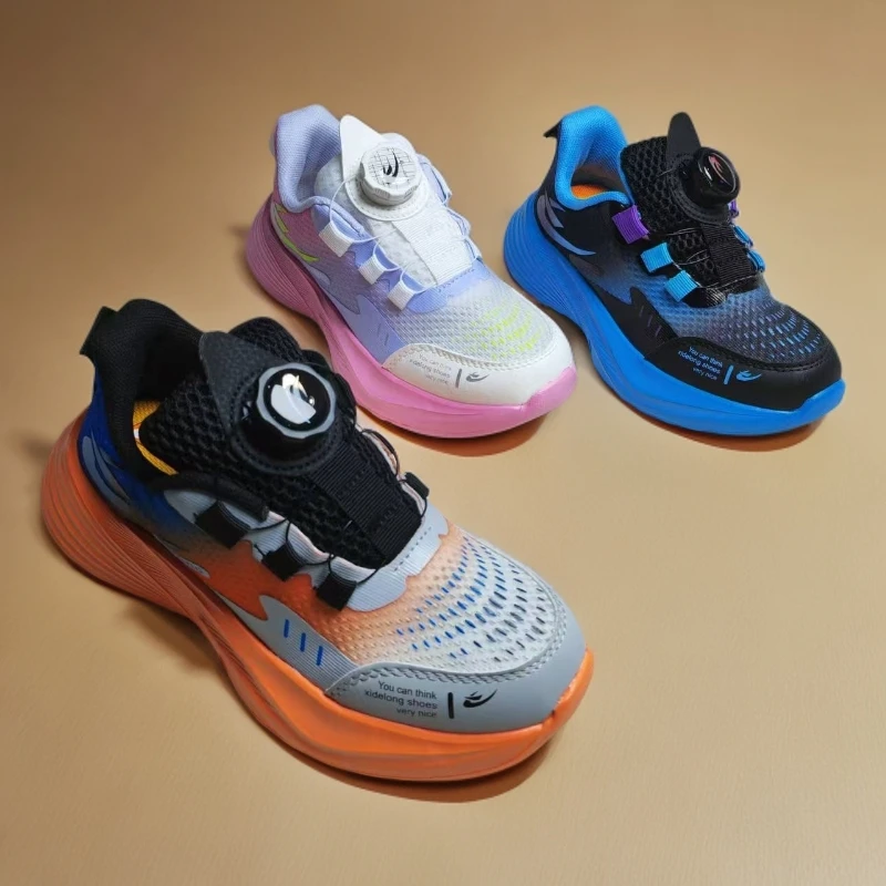 136新款童鞋碳板男童运动鞋透气跑鞋网面夏季儿童鞋子女童网鞋