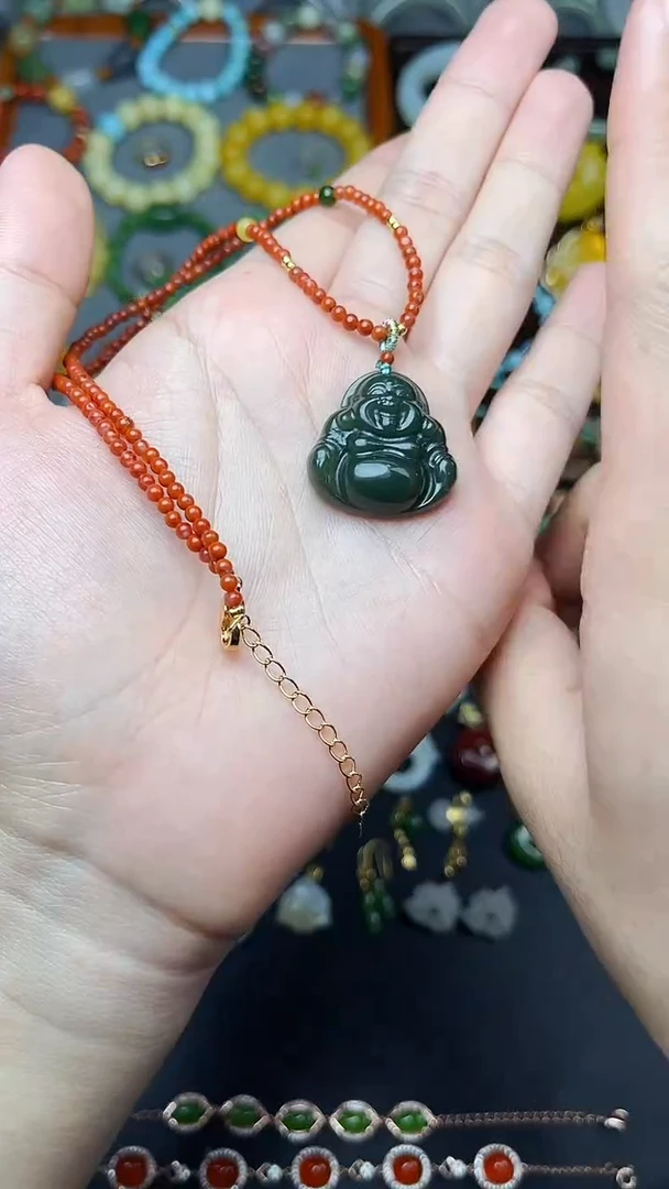 颈饰未镶嵌和田玉佛公  06