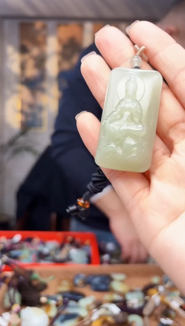 【闪购商品】和田玉挂件未镶嵌拍一发一