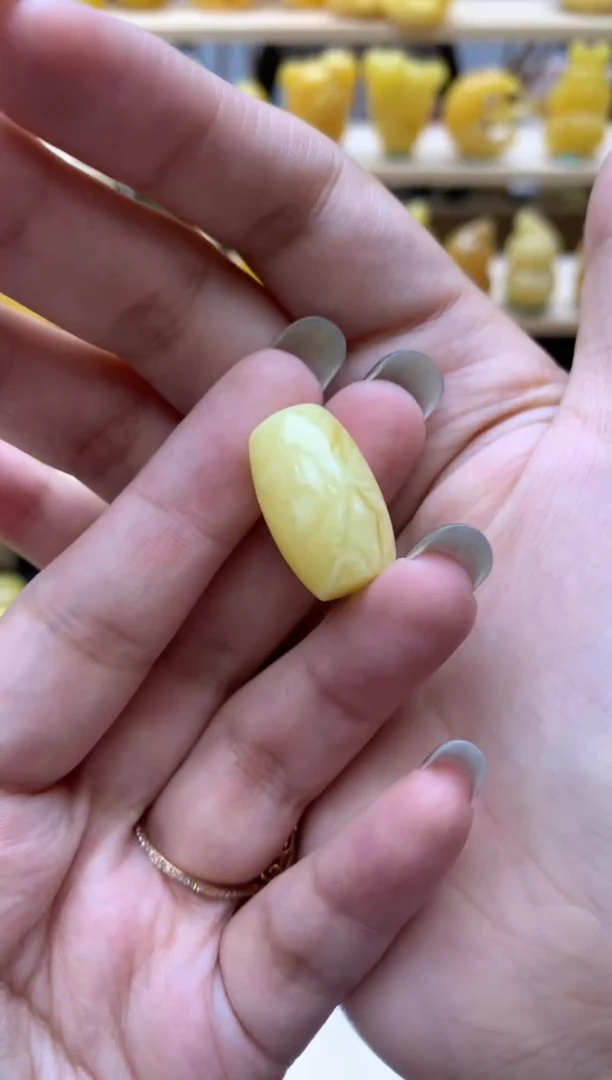 未镶嵌琥珀珠宝奇石048琥珀蜜蜡坑