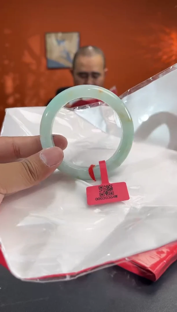 未镶嵌手镯翡翠8 56