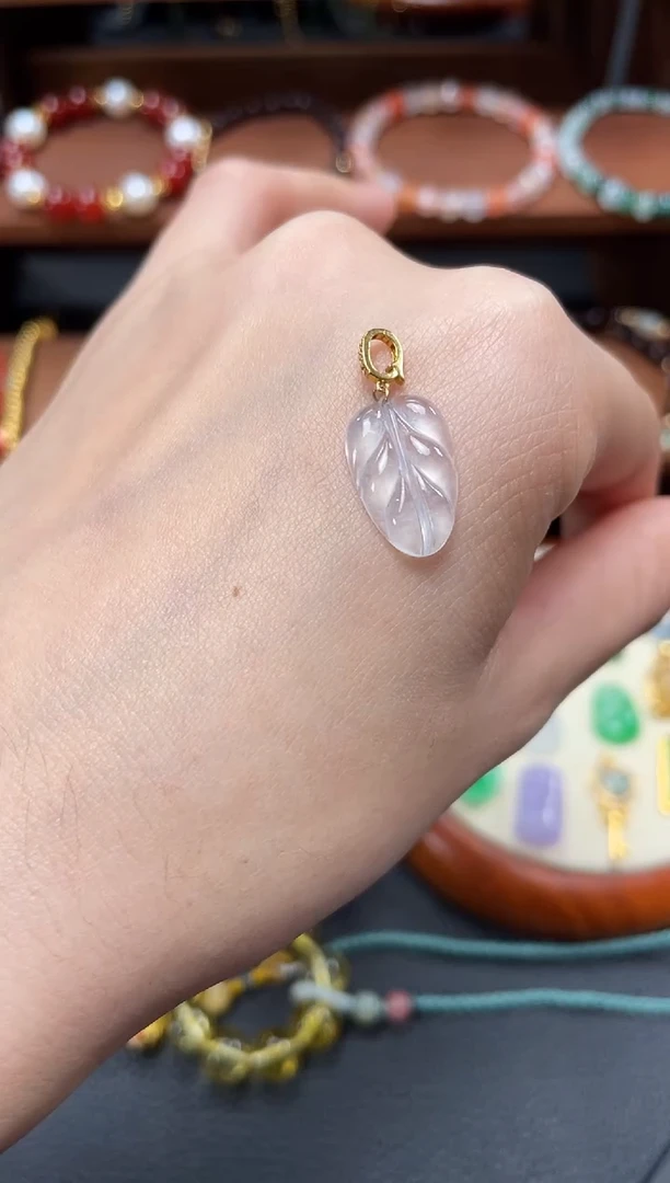 【闪购商品】翡翠吊坠(不含链)18K金镶嵌一个  JK513